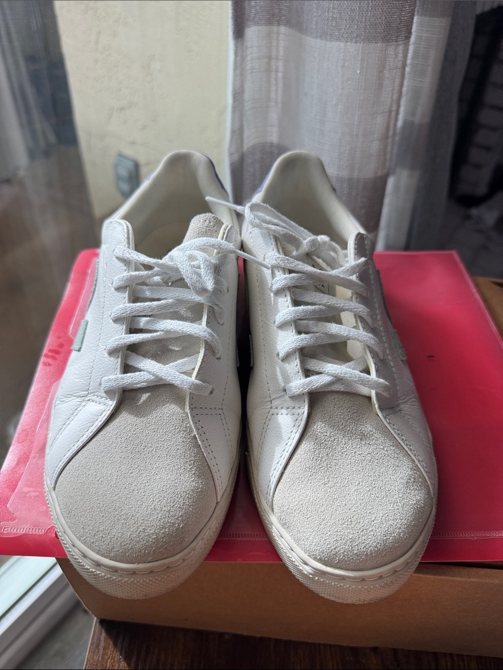Veja Esplar Leather Sneaker Suede White Grey Green size 7 Big kid size 8 womens
